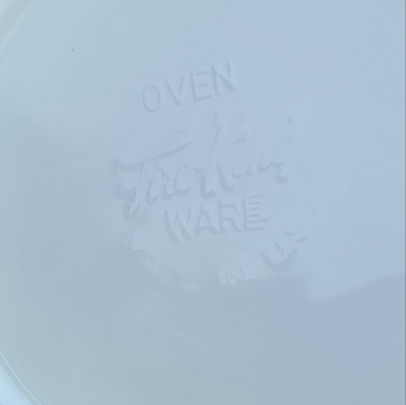 Fire King 4 vintage pink swirl saucers - Picture 4 of 4